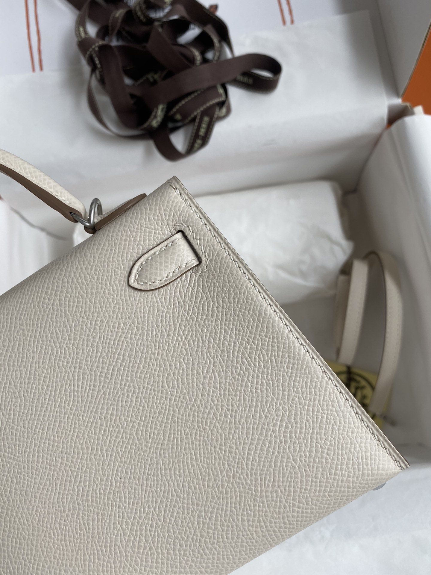 Hermes Kelly Mini II Bag 19CM In White Epsom Leather